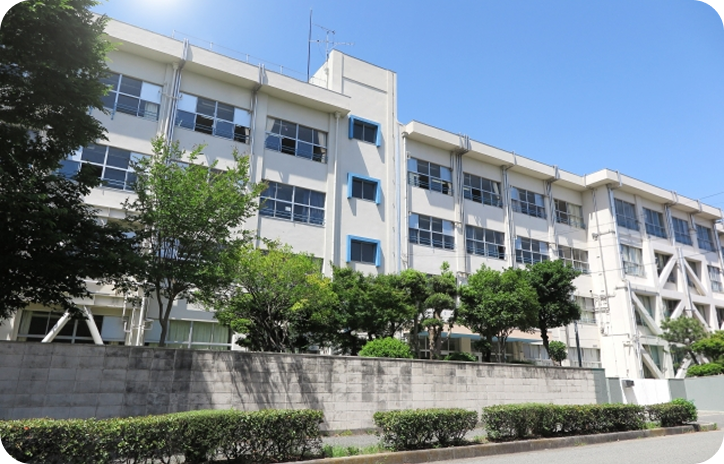 公共施設 人が集まる、公園、学校、病院、公民館など